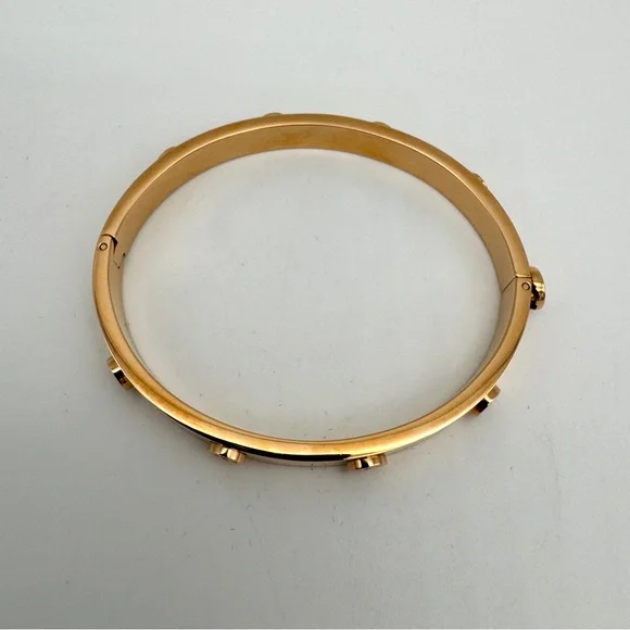 TORY BURCH Rose Gold Logo Studded Hinged Bracelet - Picture 4 of 6